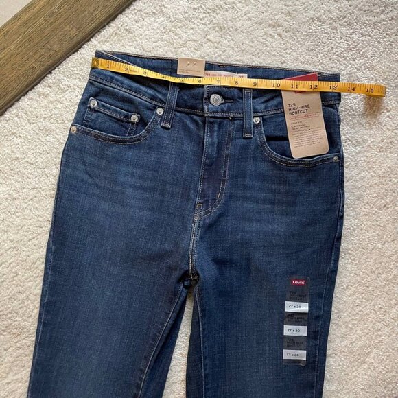 NWT Levi's 725 High Rise Bootcut Women Jeans Size 27/30 - Picture 7 of 11
